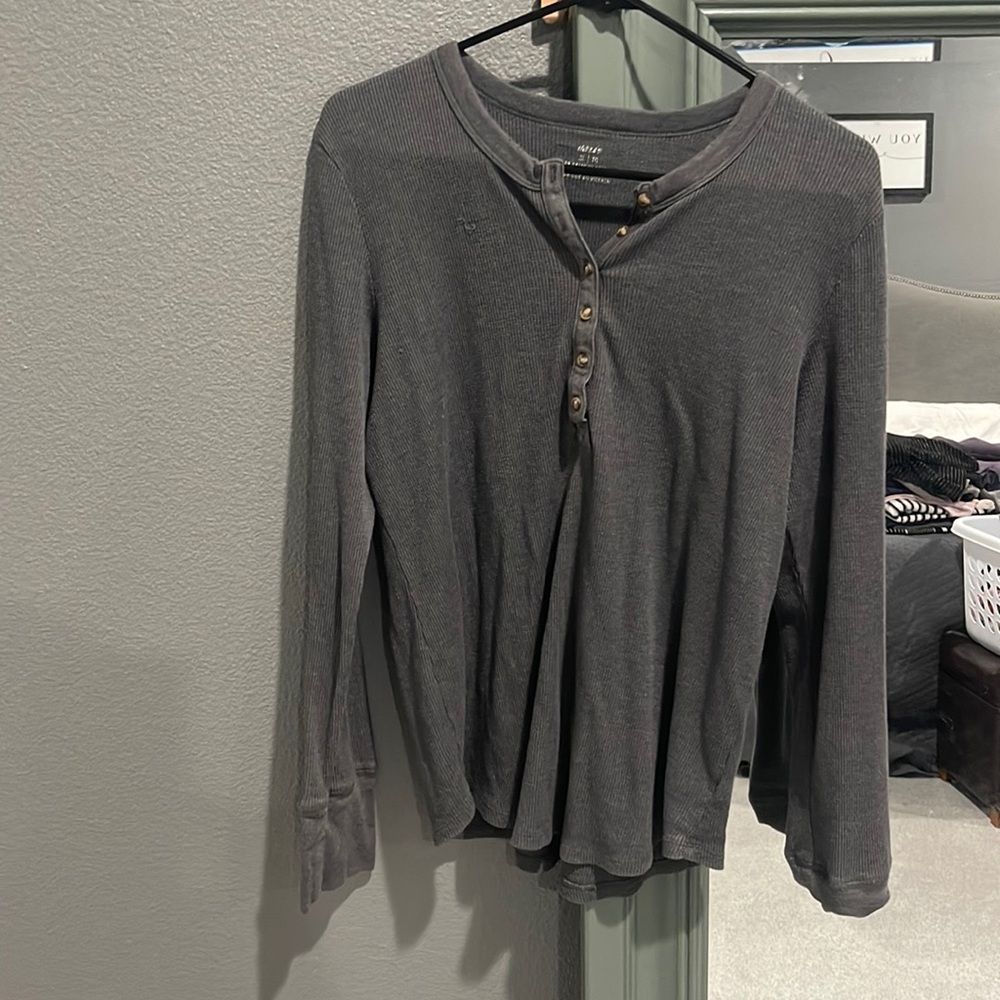 Henley size XL
